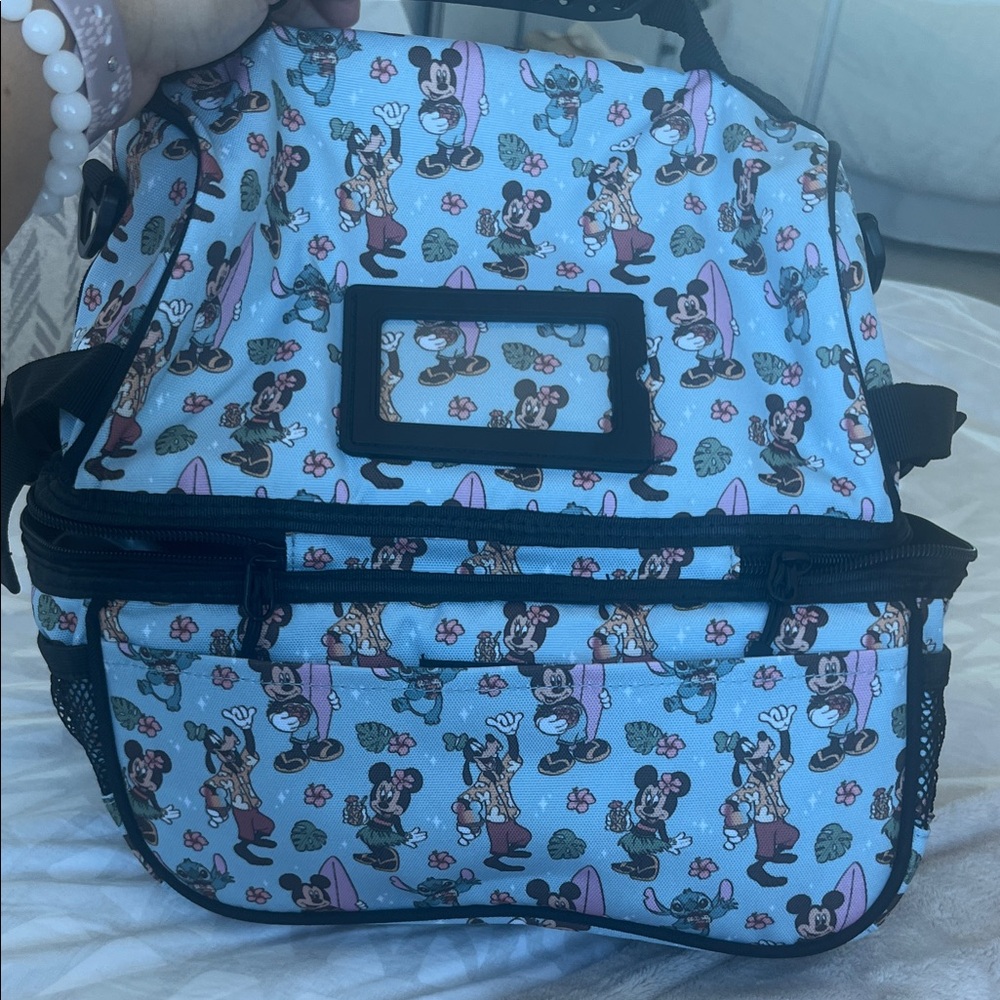 Disney Stitch, Goofy, Minnie & Mickey Mouse in Aloha Hawaii Cooler Bag - Picture 6 of 7